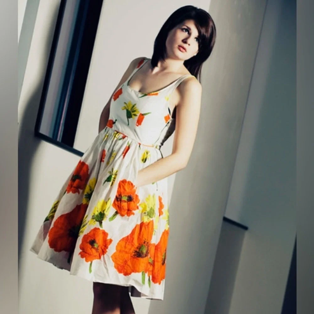 Anthropology Moulinette Soeurs Flower Dress with pockets (0) - Picture 2 of 12